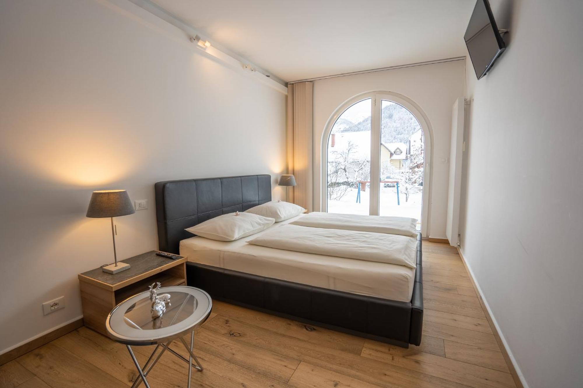 Tempfer Apartments & Rooms With New Wellness Rateče Exterior foto
